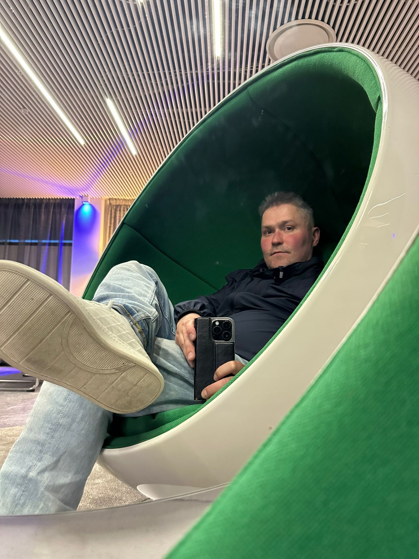 Olen Joona Hannes Vainio 42 vuotias Sipoolainen.